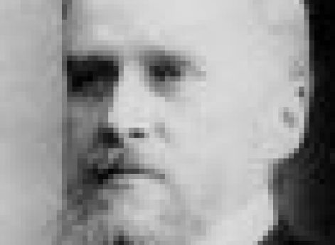 Командир &laquo;Севастополя&raquo;, капитан 1 ранга Эссен: